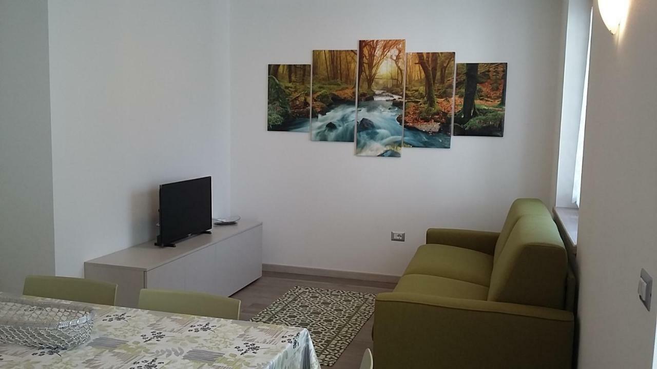 Chalet La Perla Молвена Екстериор снимка